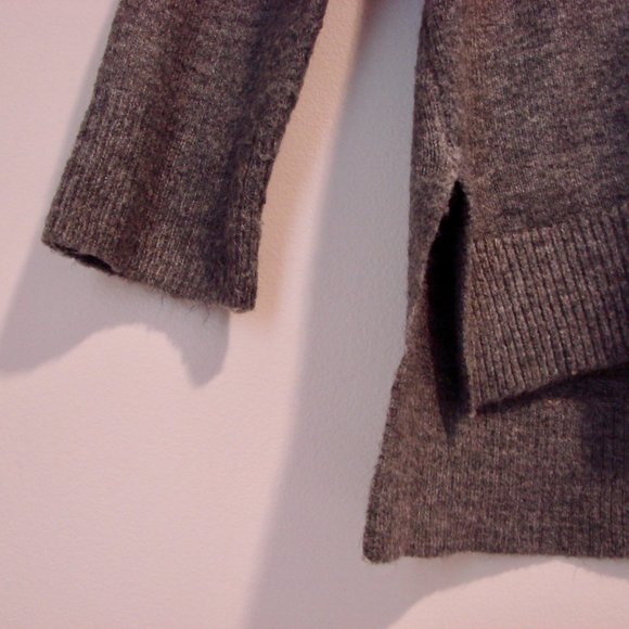 Love & Legend Rudolph Reindeer Gray Sequin Christmas Sweater Plus Size 1X - Picture 9 of 16